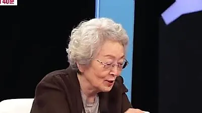 아흔의 나이, MZ '말랑이'에 빠진 국민배우 김영옥의 유쾌한 일상