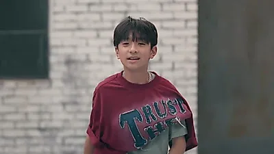 At 14, Han Jae-hee turns raw lyrics into debut single 'BAMTY'