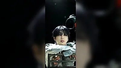 Stray Kids、箱があふれる予告映像で8月7日THIS & THATカムバックへ