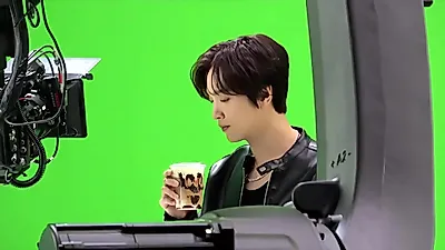 NCT 해찬, 커피 브랜드 광고 촬영 현장 비하인드 영상 공개