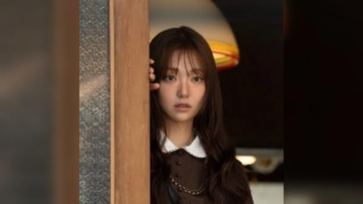 Actress Kim Hye-jun shows intense gaze ahead of drama comeback