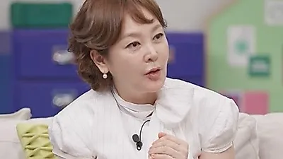 Lee Seung-yeon reveals why her first date began at a club