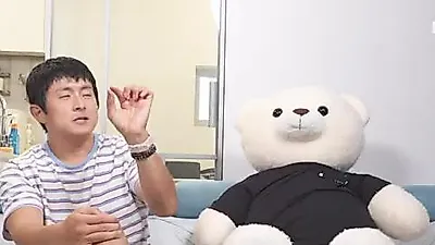 ‘나 혼자 산다’ 기안84, 구멍 난 양말도 직접 바느질…“버리기 아까워”