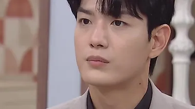 Pearl in Red tightens as Kim Kyung-bo tails Choi Jae-sung