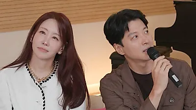 "난 화난 게 있다" 김정은, 20년 만에 마주한 이동건 향한 솔직 고백