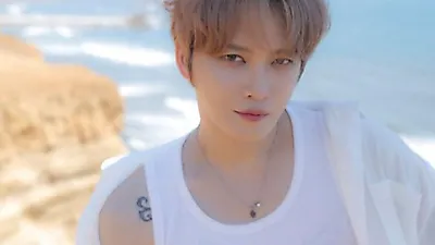 Kim Jae Joong rides a summer wave into a Seoul comeback