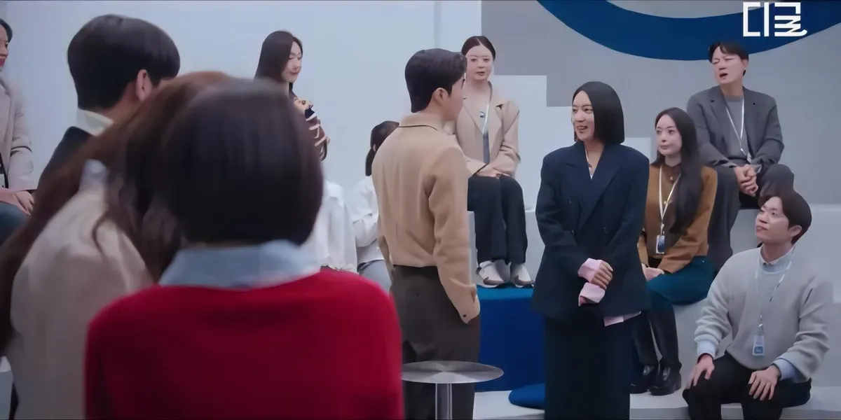 김혜준 향한 강훈·차우민의 신경전, tvN '최애의 사원' 속 묘한 삼각관계