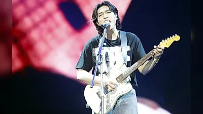 Young K opens the door to 'YOUNGEST' with 15 songs