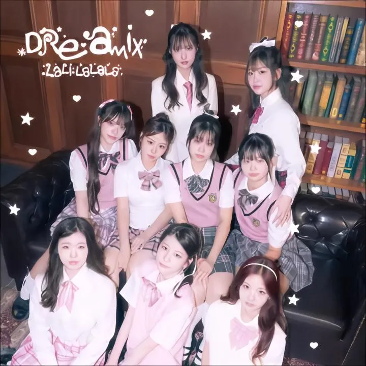 Dreamix、新曲『La li : lalala』の公式オーディオアートで制服姿を披露