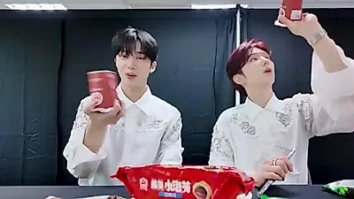 몬스타엑스, 타이베이 맛집 섭렵한 '먹방 투어'…자체 콘텐츠 '몬두잇' 공개