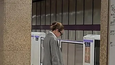 Sandara Park cambia el jet privado por el metro de Japón: traje oversize y una frase de l…