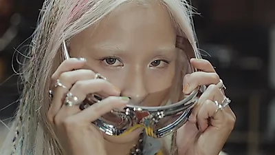 VROWN、初シングルItsy Bitzyを15日正午に配信…Zungk Popの幕が開く
