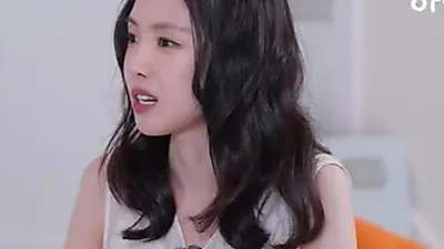 손나은 "가수 출신 배우라는 시선 의식돼... '김부장'은 인생 최고의 선택"
