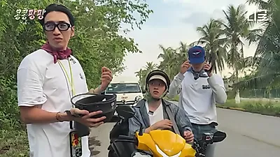 Lee Kwang-soo nags Doh Kyung-soo, then turns doting photographer