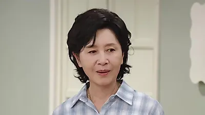 Kim Hye-ok's 'marry young' line sparks Our Happy Days tension