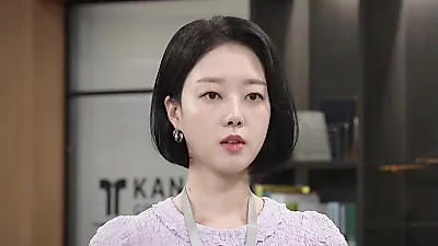 Our Happy Days turns tense as Uhm Hyun-kyung eyes Jung Ho-bin
