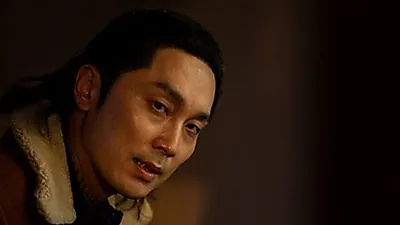 Seo Hyun Woo haunts Kim Hye-jun in Killer's Mall Season 2