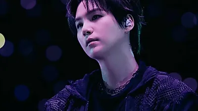 Suga de BTS enciende Boston y baja del escenario para abrazar a su perro