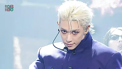 원호, 'Don't Wake Me Up'으로 물들인 MBC '쇼! 음악코어' 몽환 무대