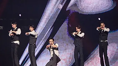 EXO turns 27 sold-out EXhOrizon nights into a 15-year victory
