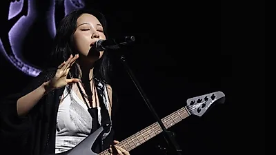 Kwon Jin-ah mira de frente sus años de anorexia y bulimia y vuelve con el rock de SAVE ME