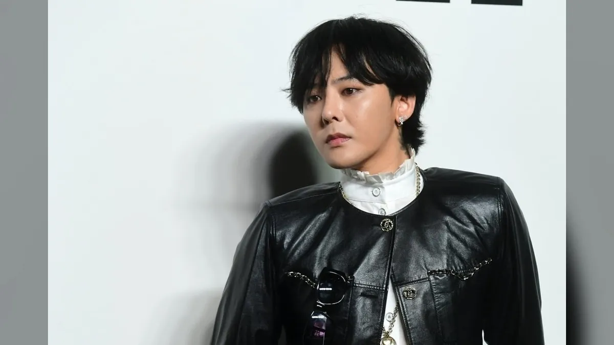 Massive Marketing Funds in Financial Sector Flowing into Top Stars' Model Fees