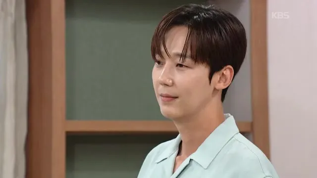 Yoon Jong-hoon Reveals Emotional State Upon Returning to His Room