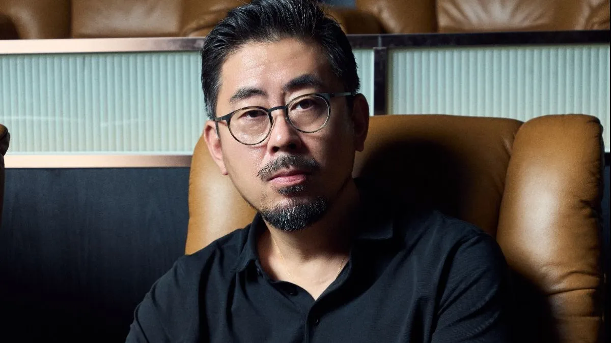 Hwang Jung-min revela su faceta como cocinero en el canal de YouTube 'Channel Fullmoon'
