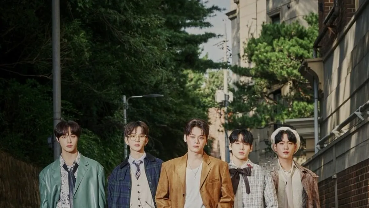 D.N.X, el grupo de ídolos de 'The Employee of My Bias' revela sus fotos de concepto