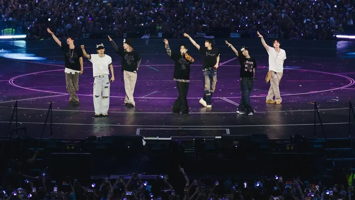 BTS Colors London's Tottenham Hotspur Stadium Purple